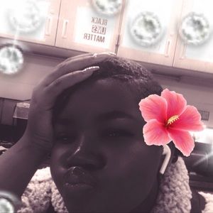 Meet your Posher, Rita